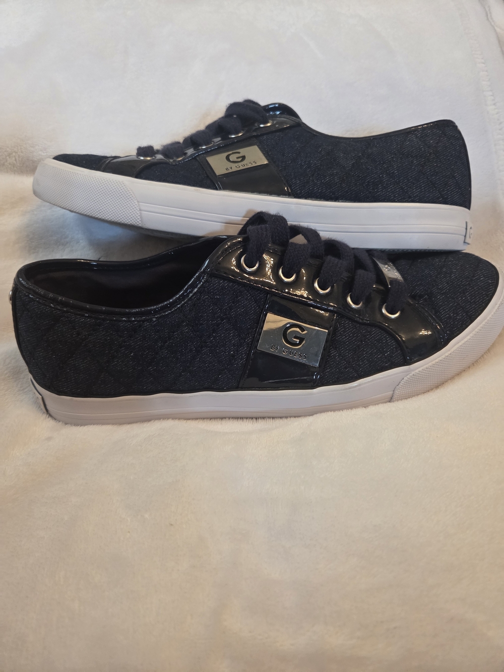 GUESS Denim Quilted Low Top Sneakers for Women - Size 7.5